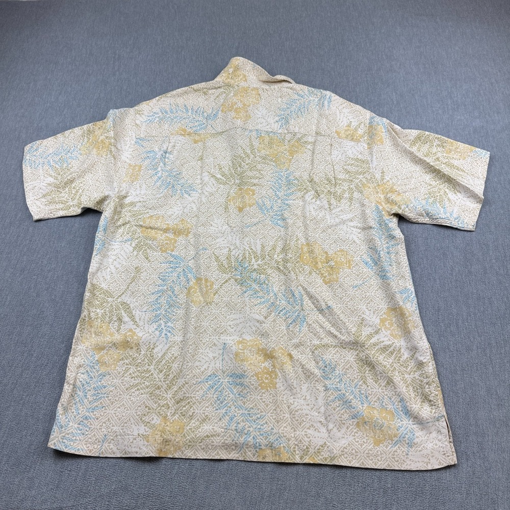 Tommy Bahama Shirt Mens XL Beige 100% Silk Hawaiian‎ Floral Button Up Aloha - Picture 7 of 8